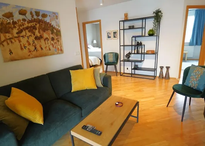 Beautiful Apartment With Patio In Reykjavik