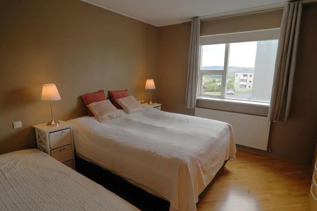 Beautiful With Patio In Apartment Reykjavik